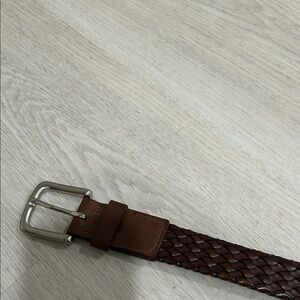 Vineyard vines belt